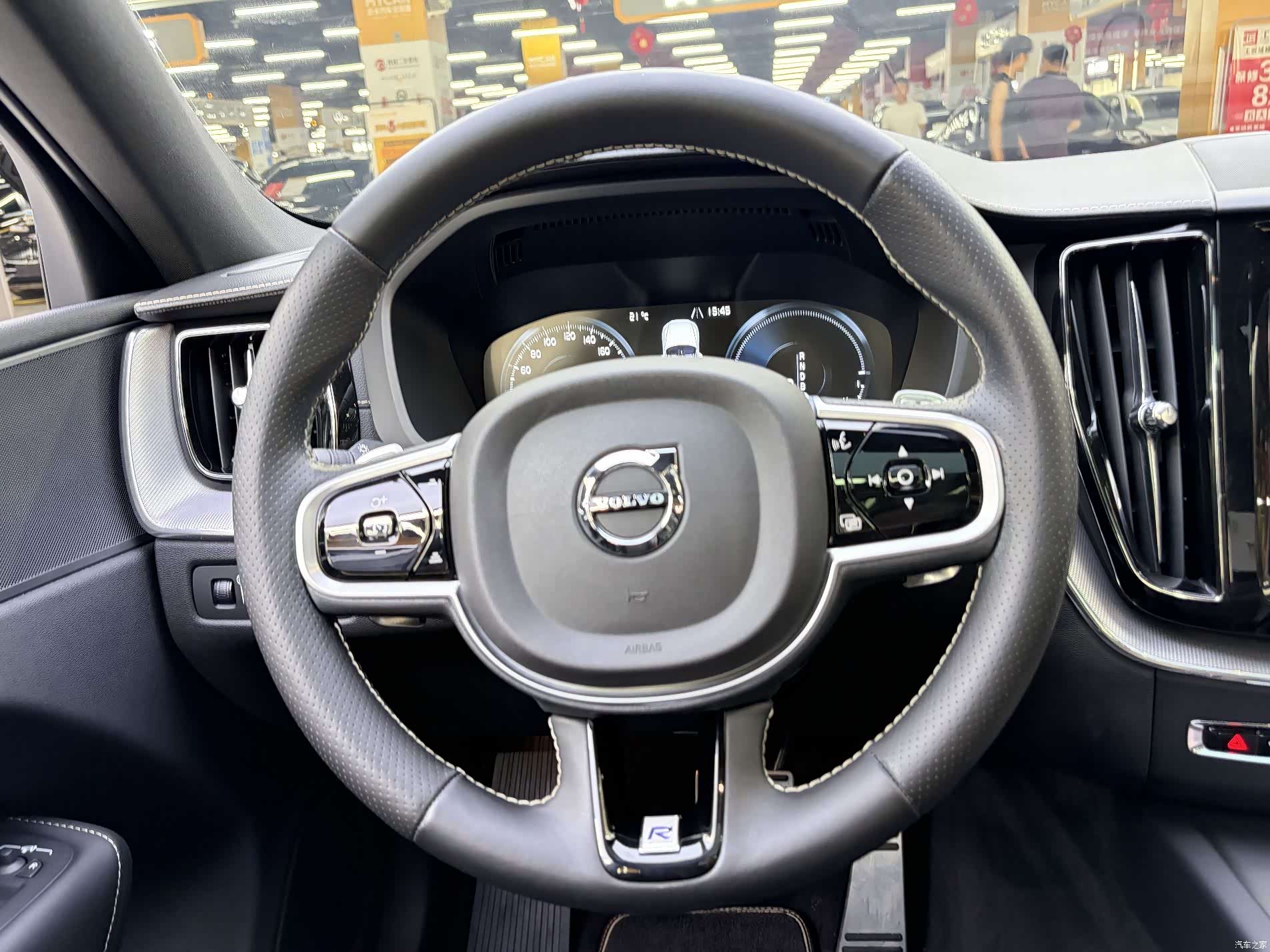 Volvo XC60, 2018 18