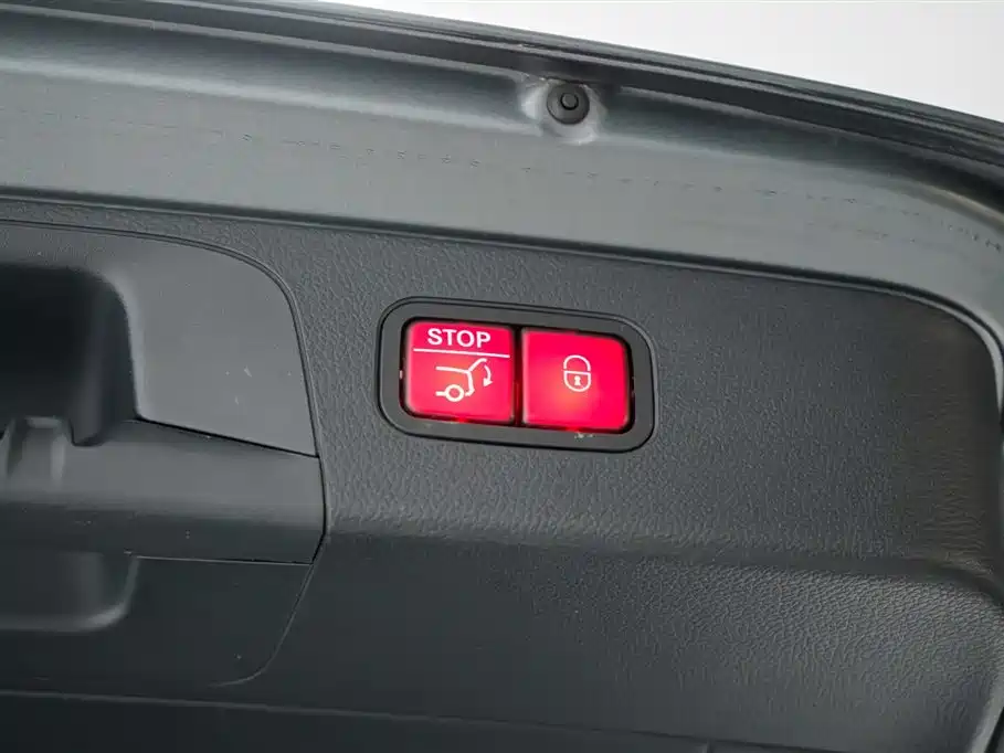 Mercedes-Benz GLC AMG