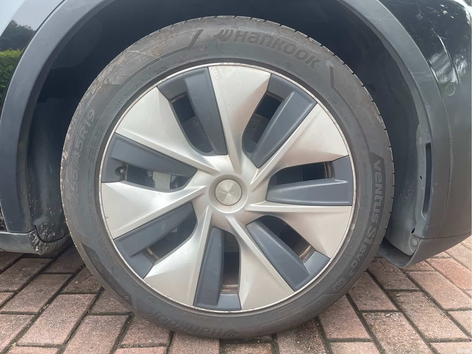 Tesla Model Y, 2021 11