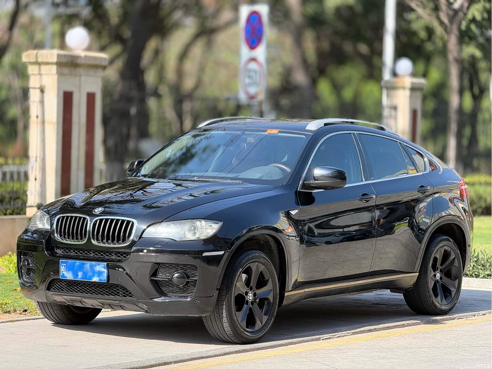 BMW X6, 2011 1