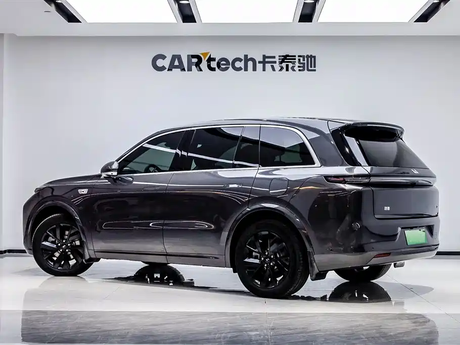 Li Auto Ideal L8