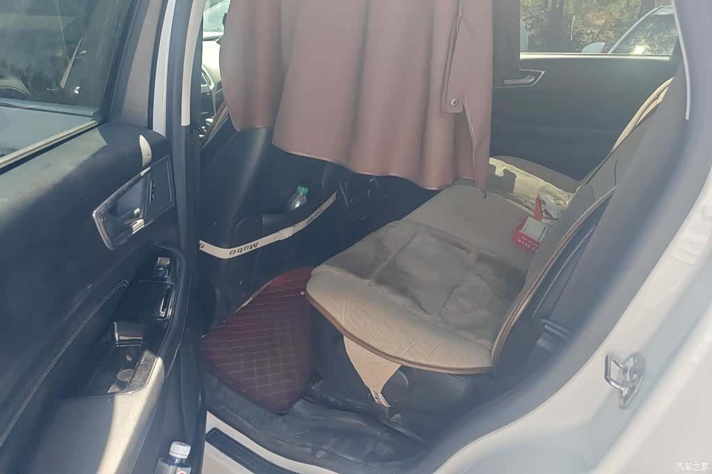Ford Edge, 2015 10