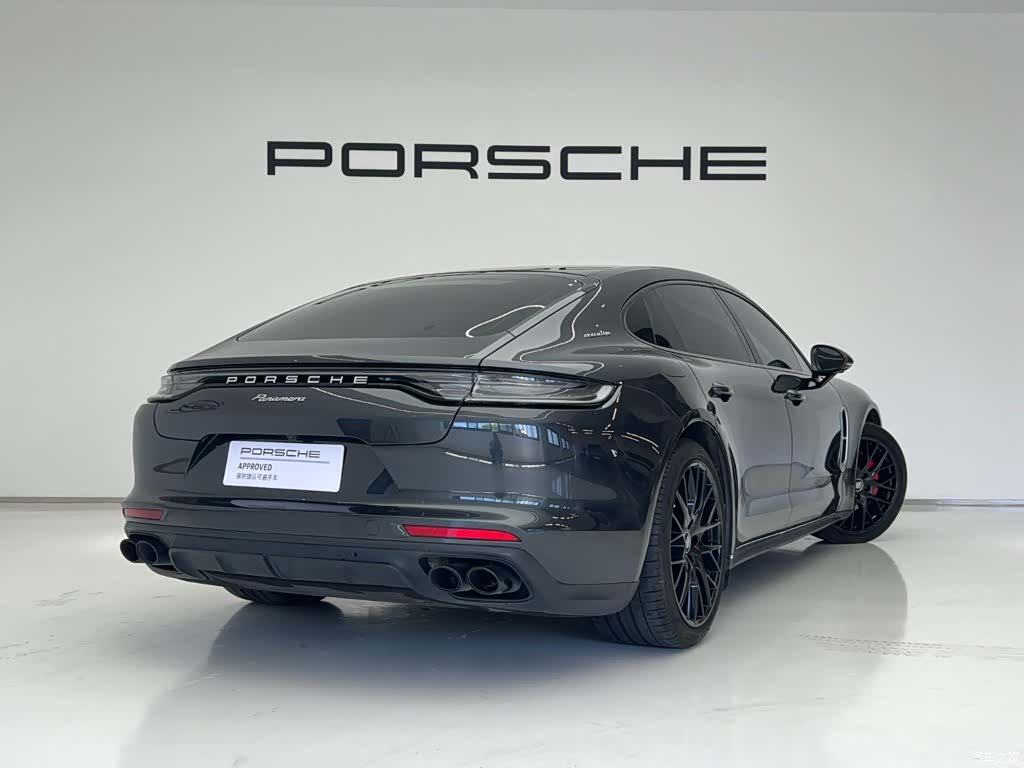 Porsche Panamera, 2022 7