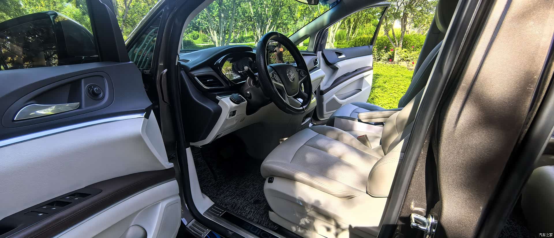 Buick GL8, 2023 10