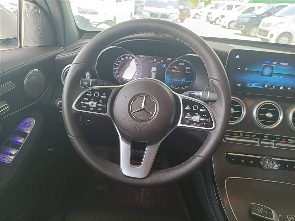 Mercedes-Benz GLC Mercedes-Benz GLC