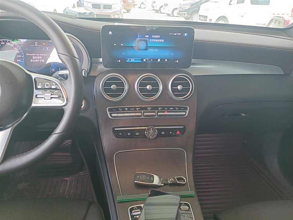 Mercedes-Benz GLC Mercedes-Benz GLC