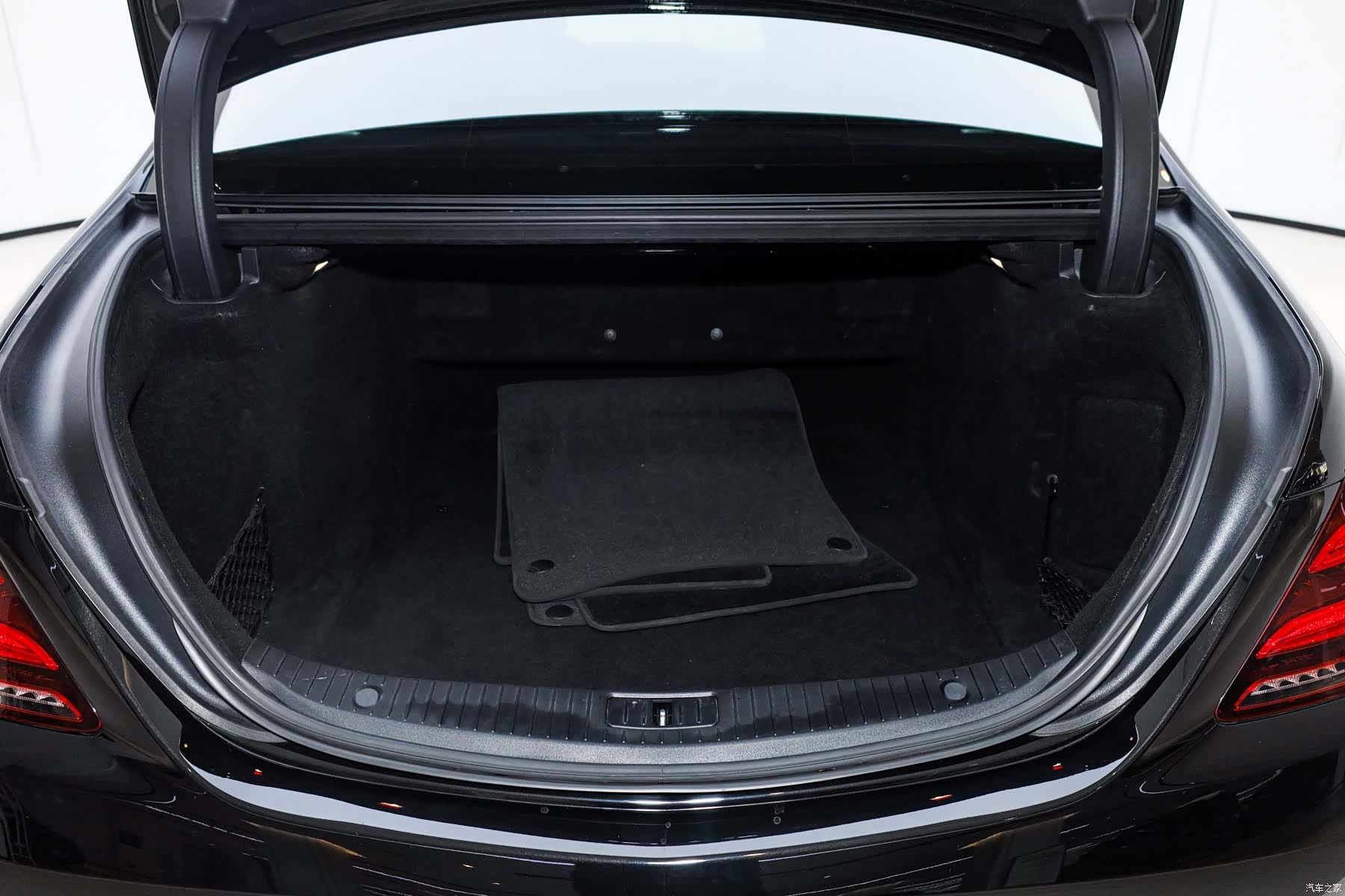 Maybach S-Class, 2019 17