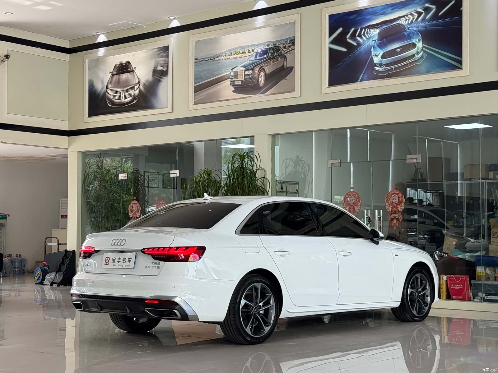 Audi A4L, 2024 14