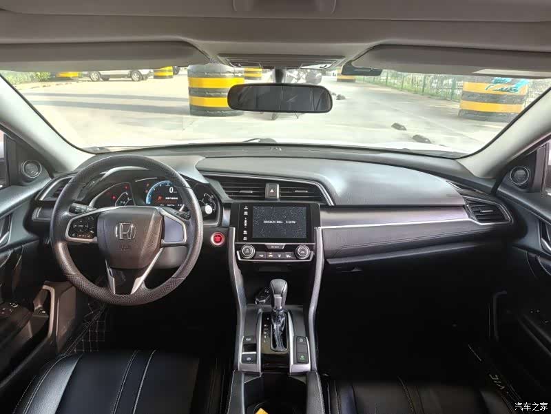 Honda Civic, 2018 8
