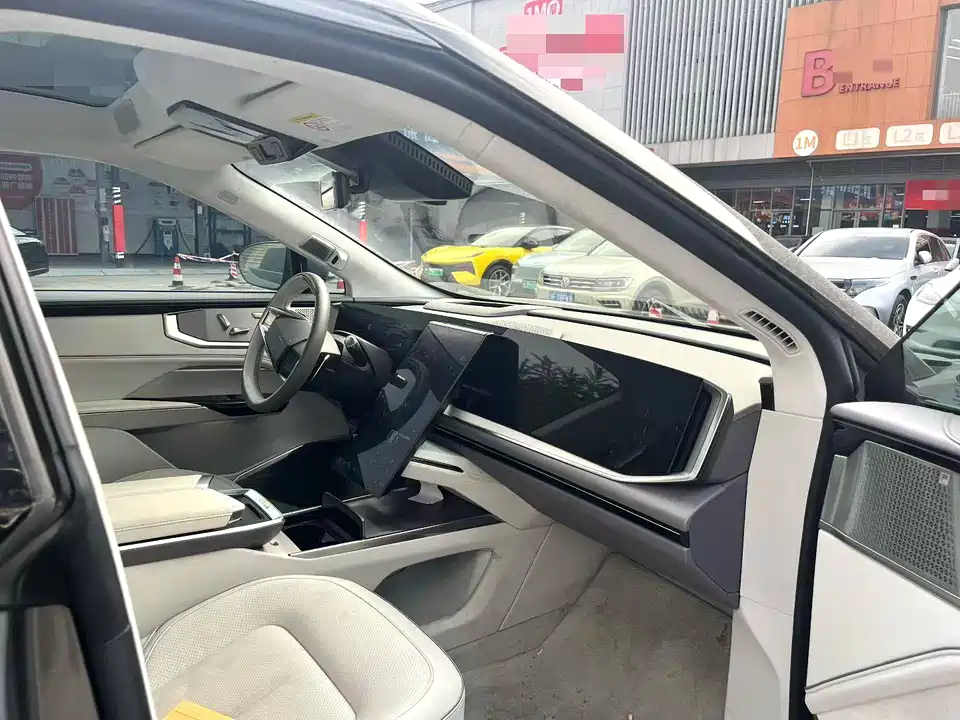 HiPhi Gao He HiPhi Y