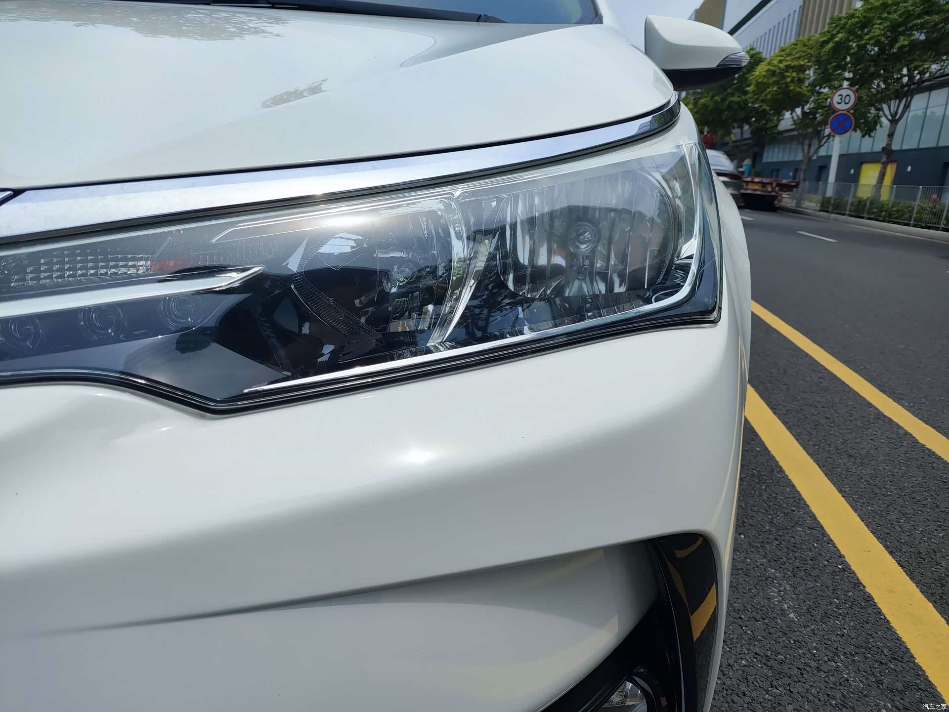 Toyota Corolla, 2017 16