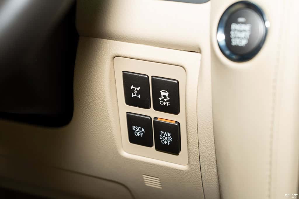 Lexus LX, 2008 16