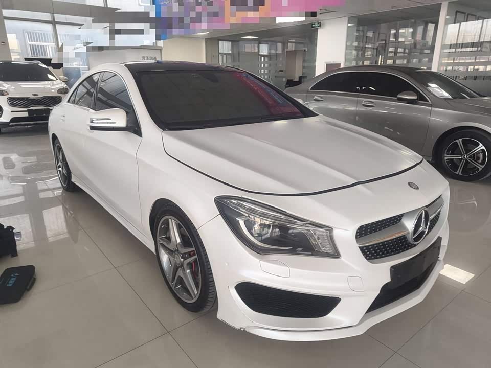 Mercedes-Benz CLA