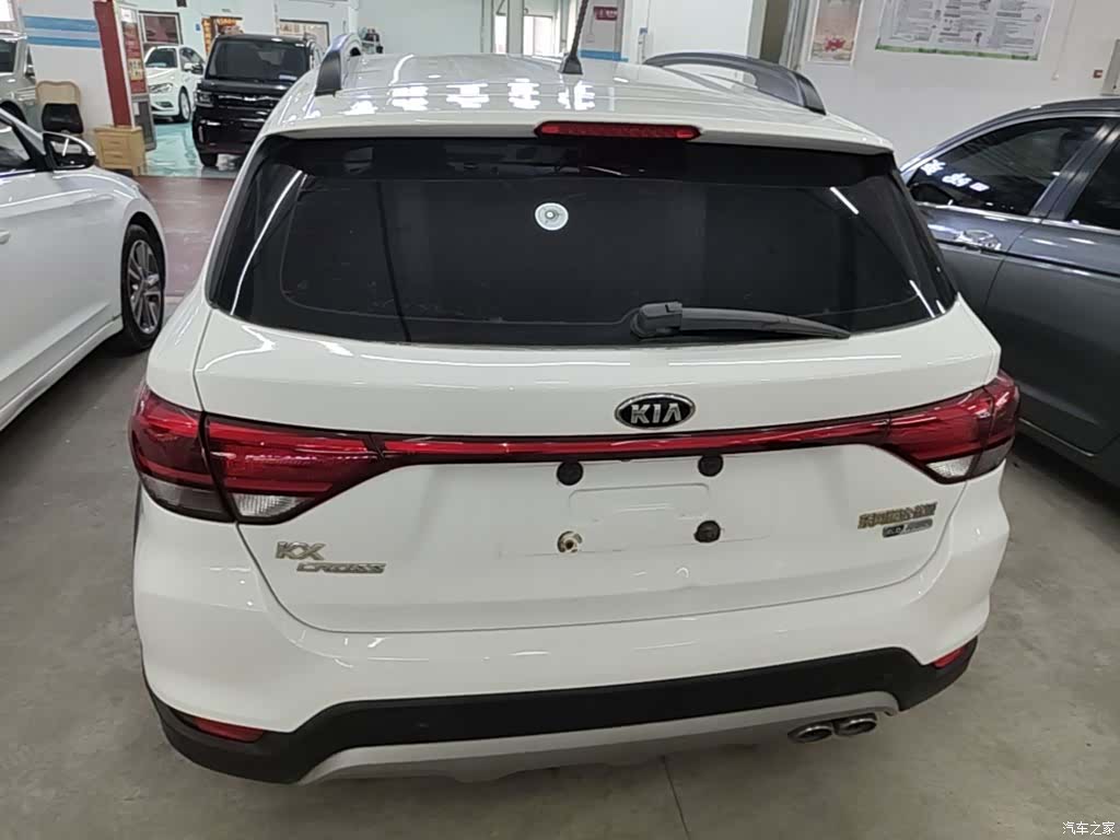 Kia KX, 2018 6