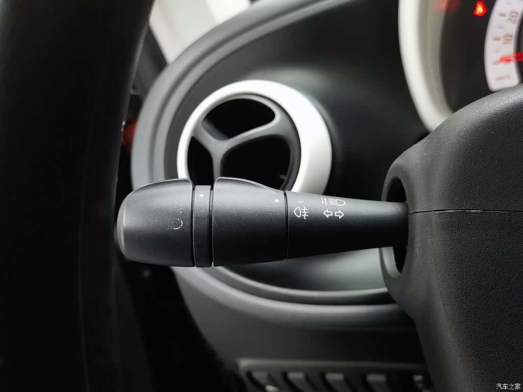Smart Fortwo, 2017 21