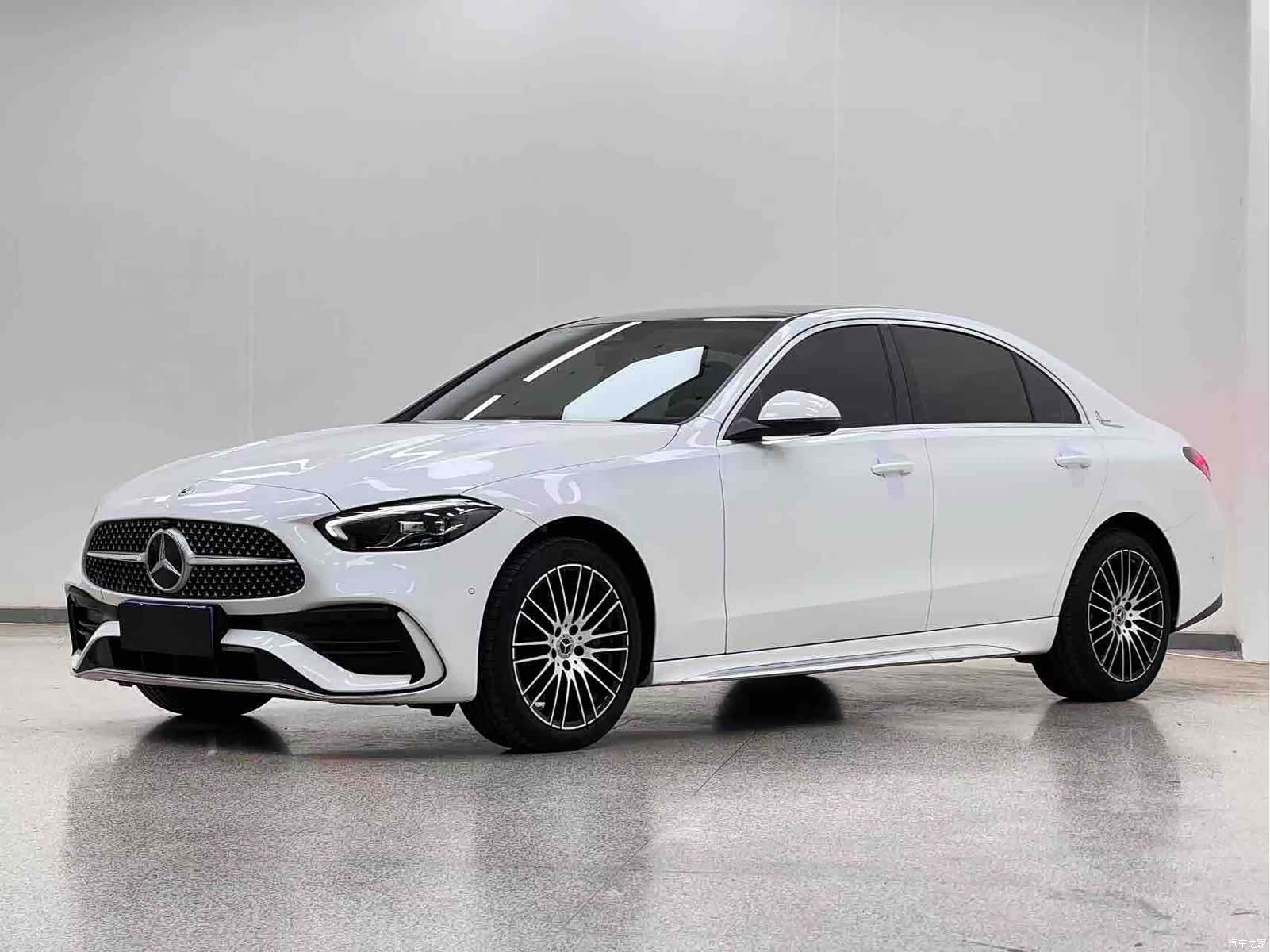 Mercedes-Benz C-Class, 2024 1