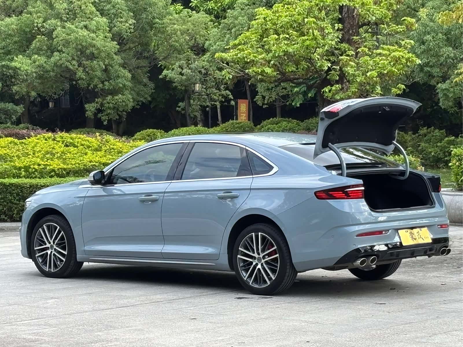 Geely Preface, 2022 9