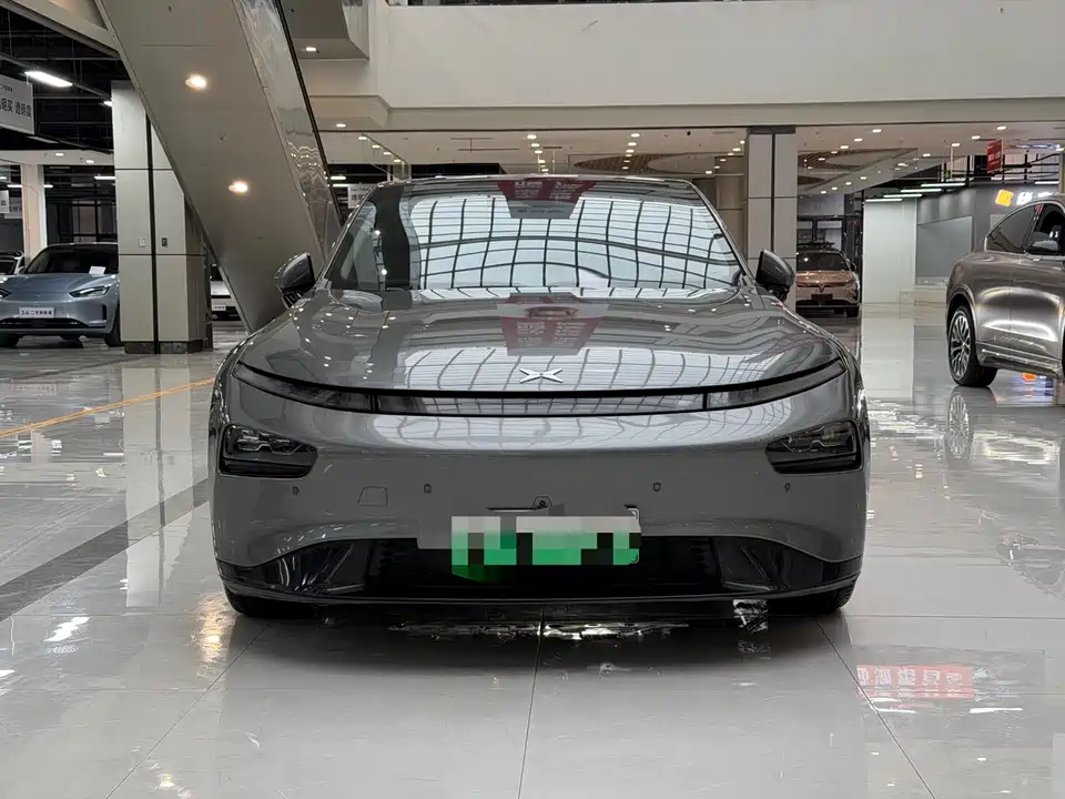 XPENG P7