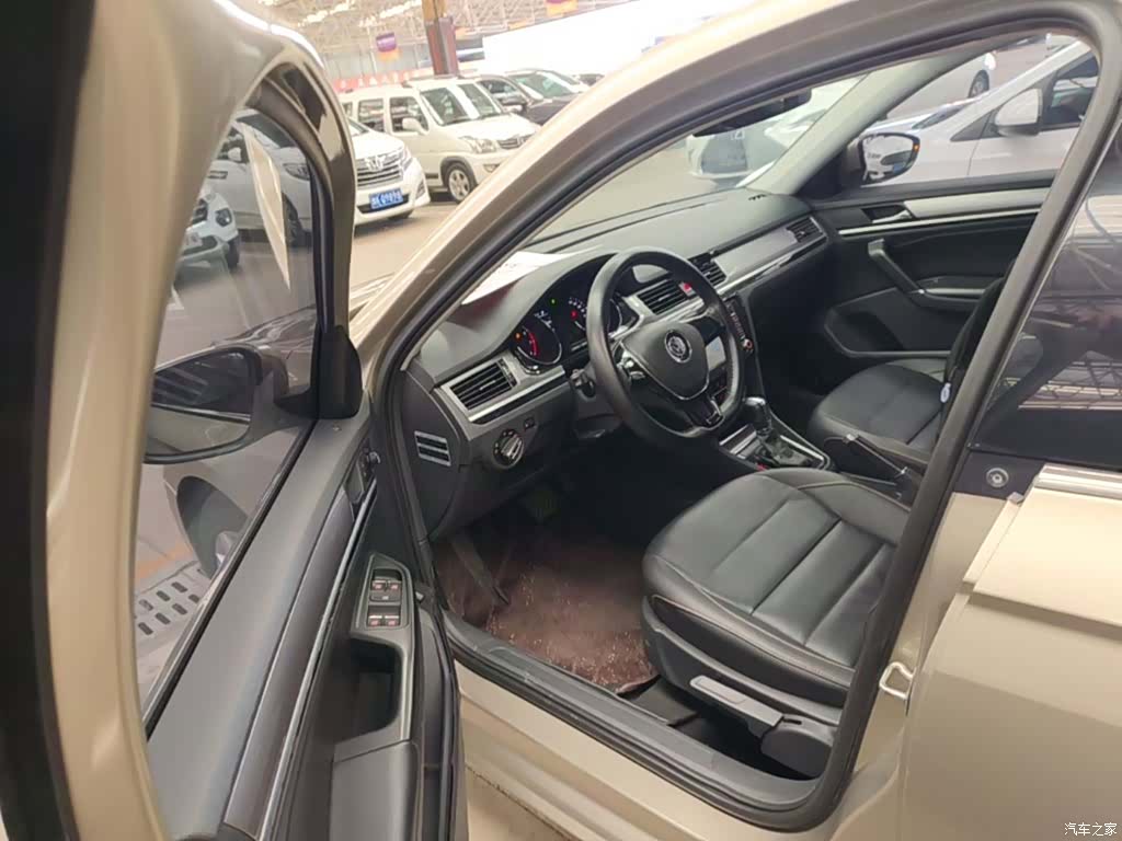 Volkswagen Bora, 2016 16