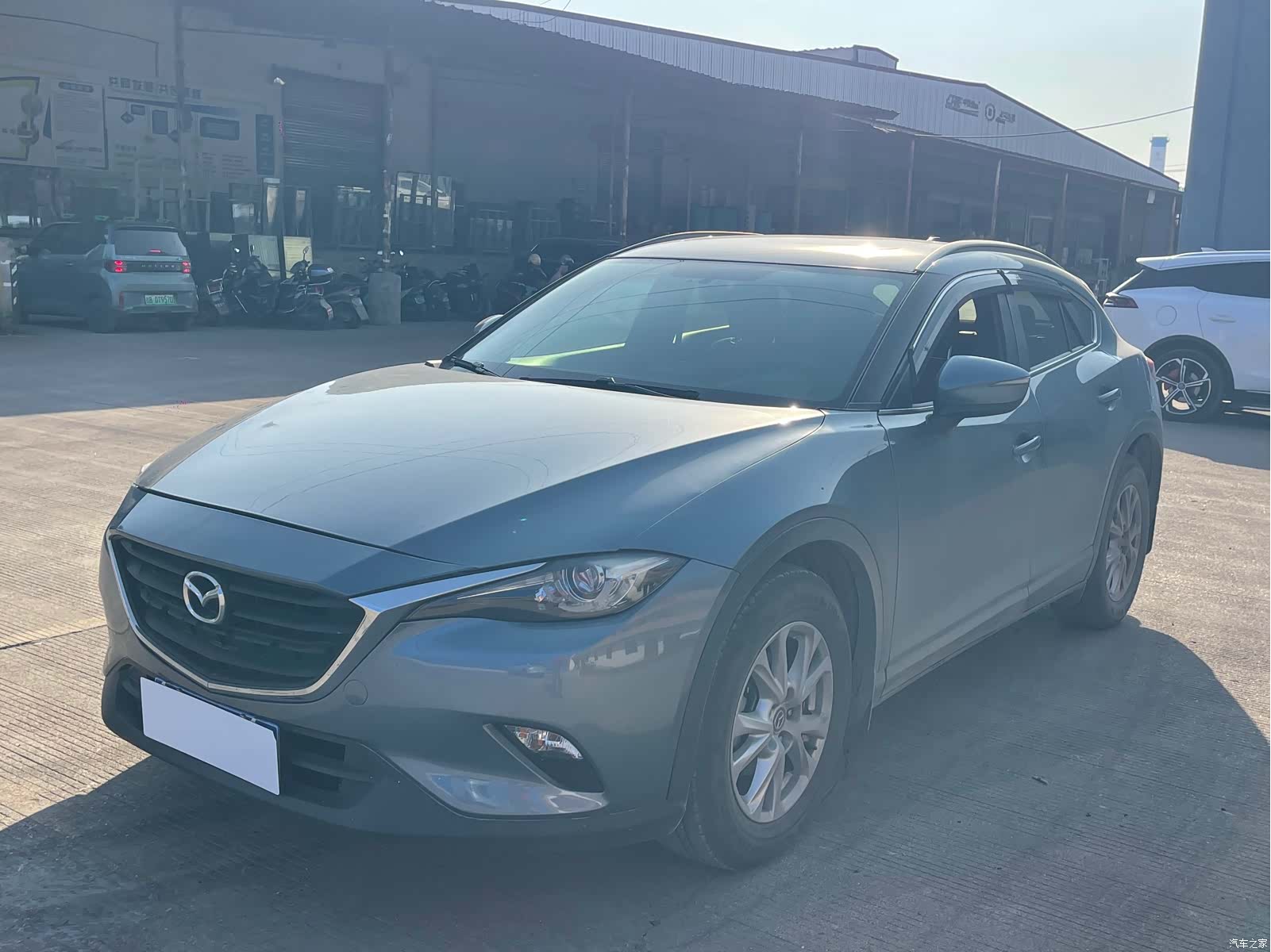 Mazda CX-4, 2017 1