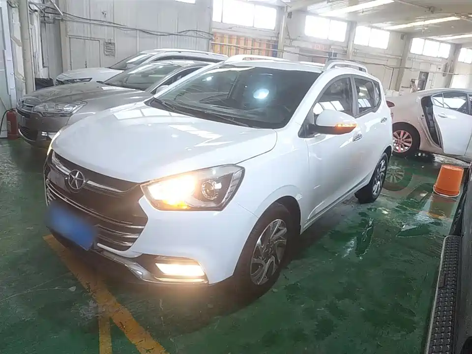 JAC Ruifeng S2