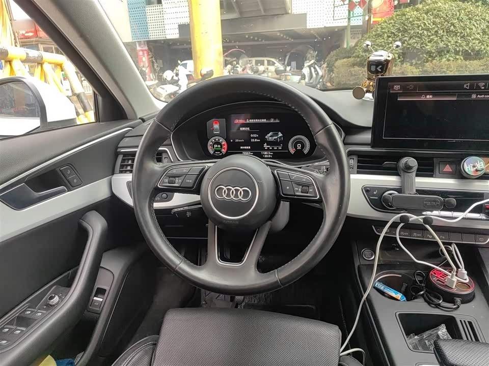 Audi A4L