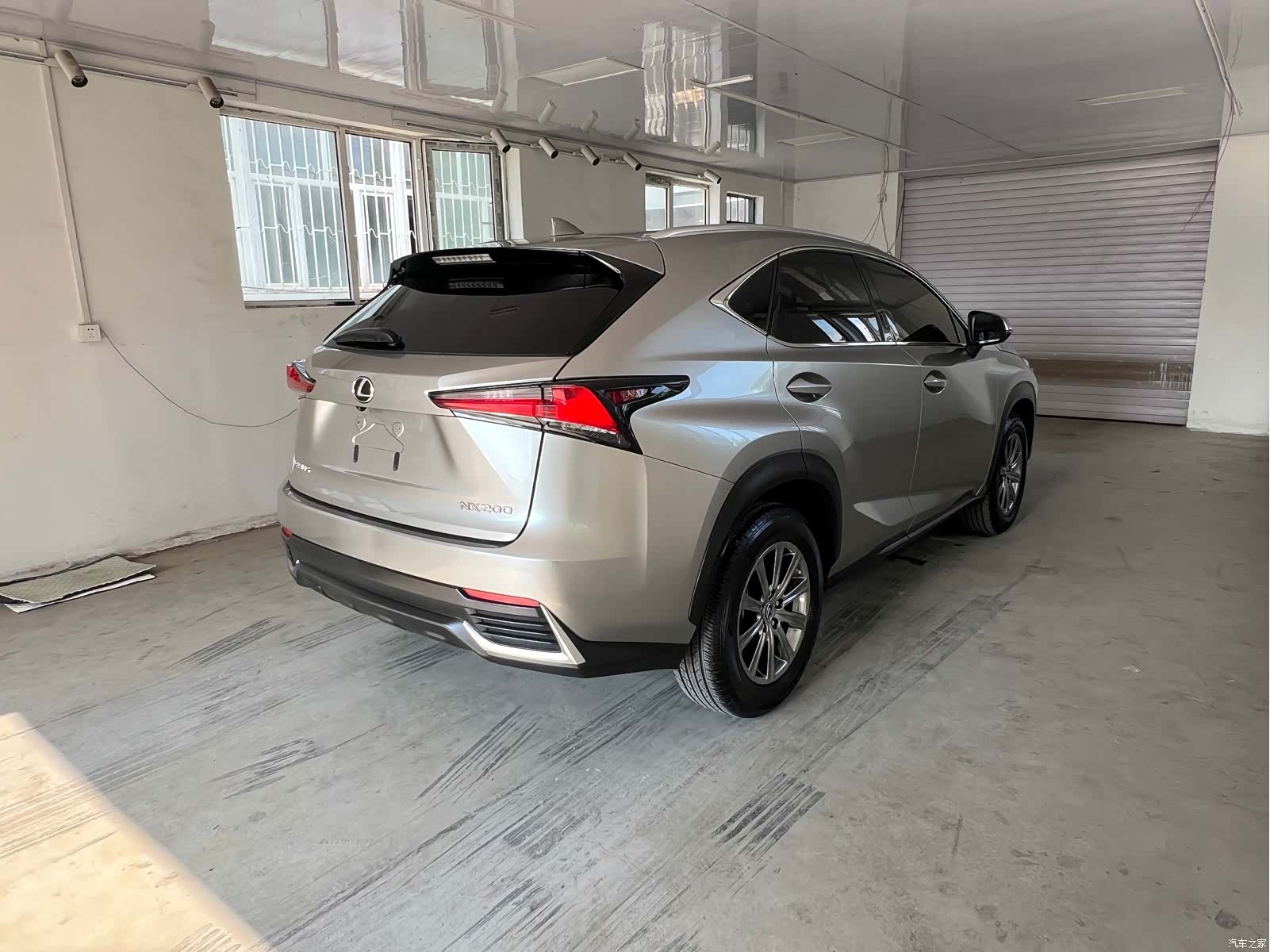 Lexus NX, 2021 32