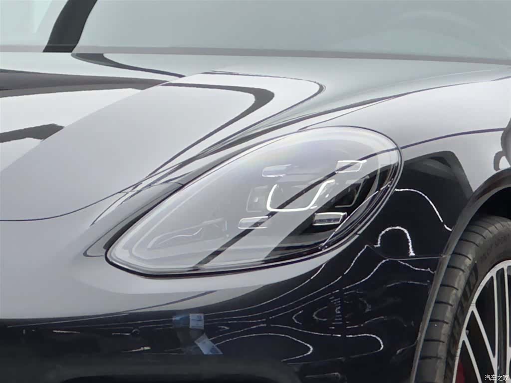 Porsche Panamera, 2018 3