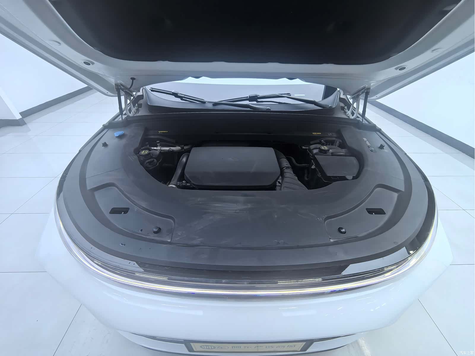 Li Auto L7, 2023 8