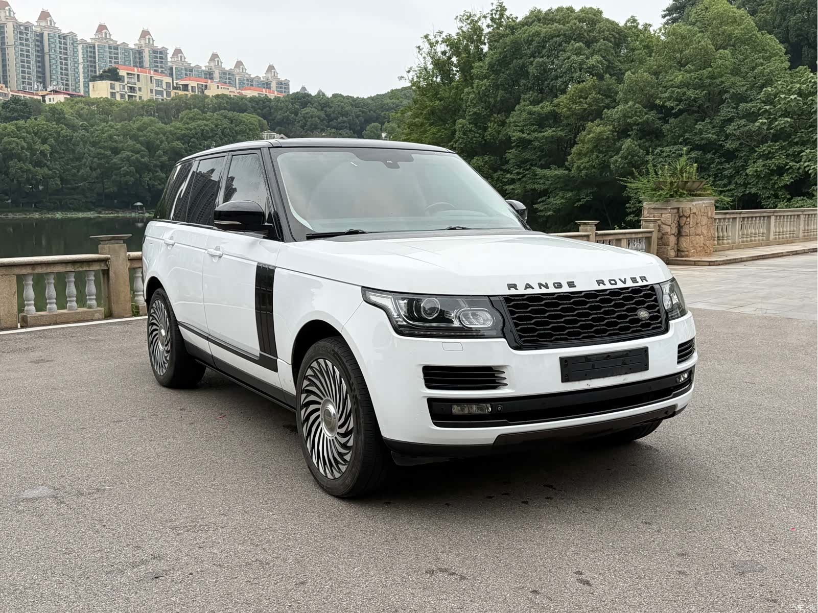 Land Rover Range Rover, 2015 2