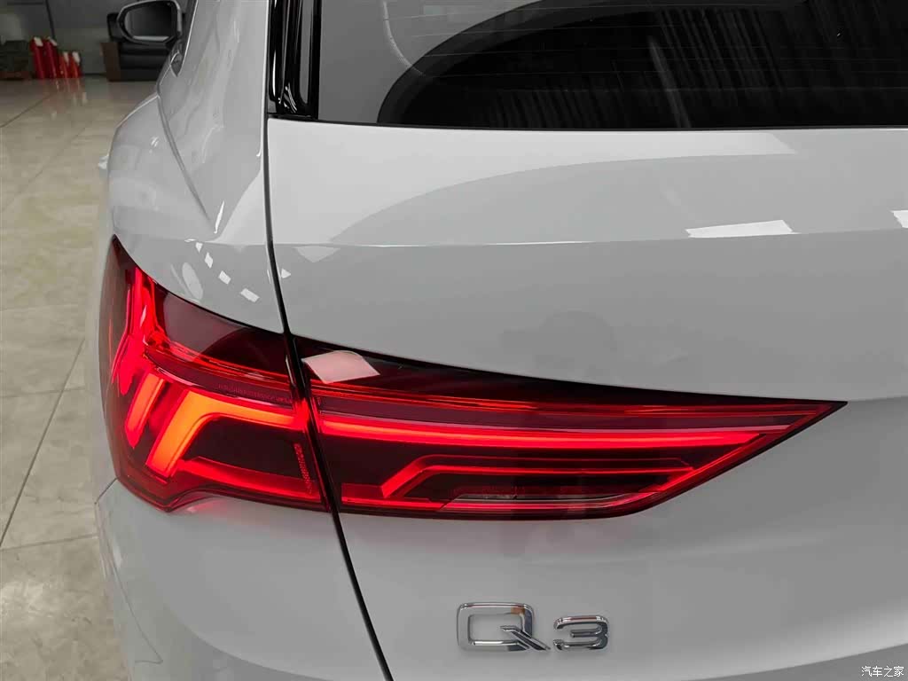 Audi Q3, 2022 19