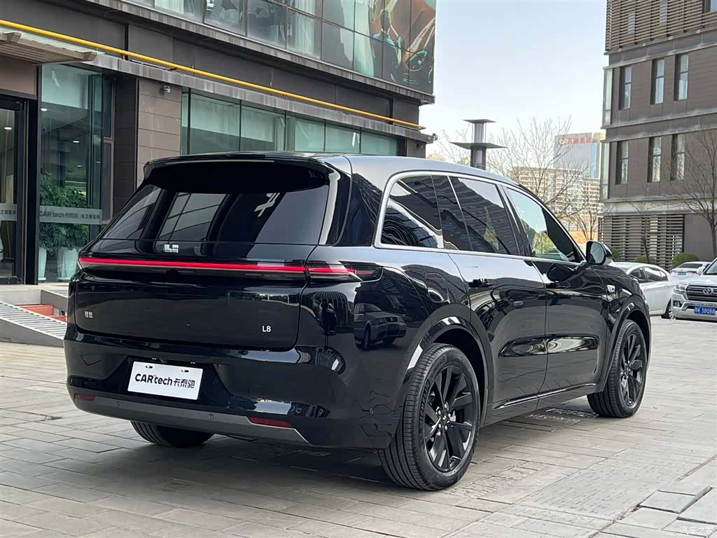 Li Auto L8, 2024 все фото