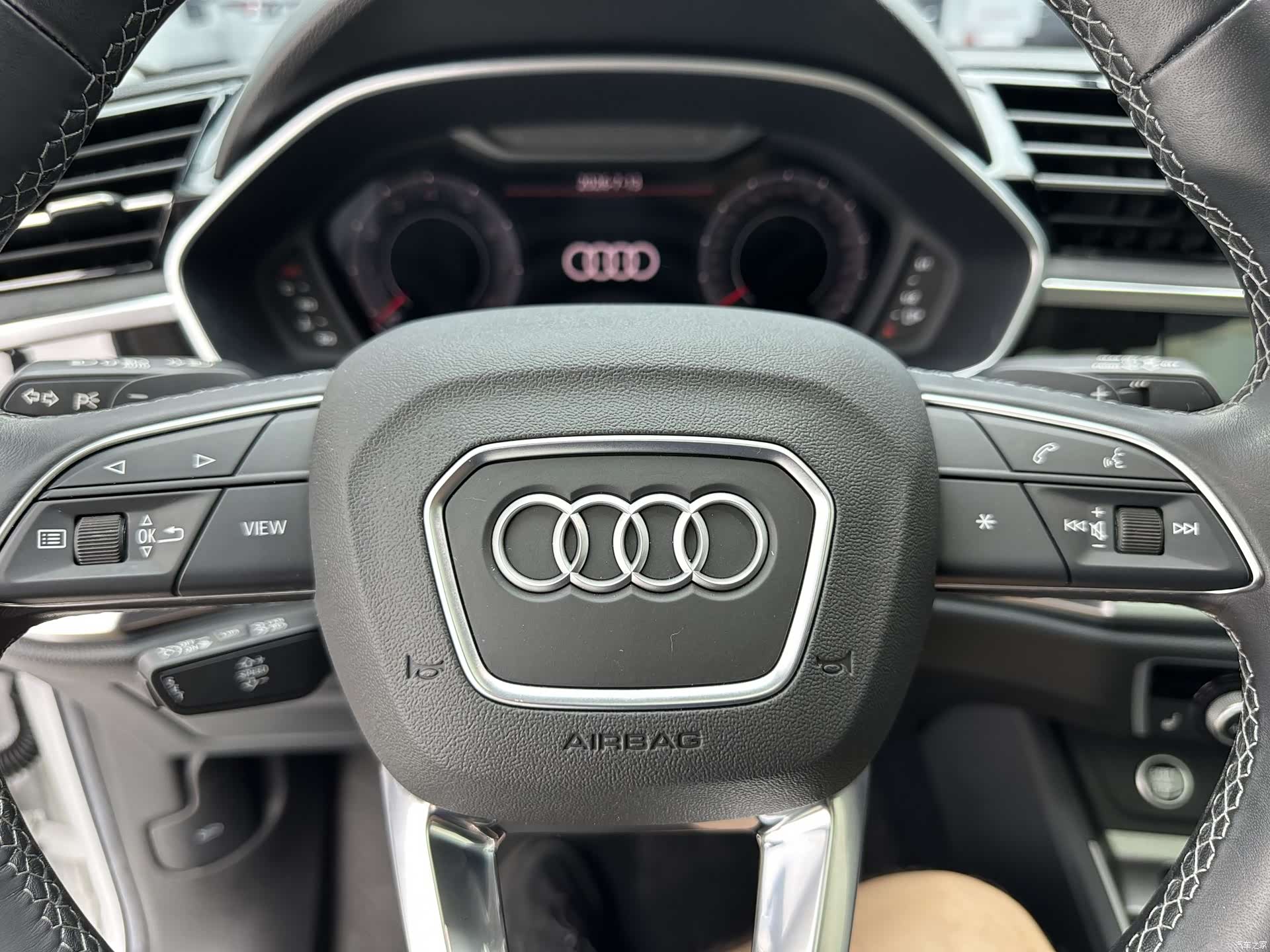 Audi Q3, 2022 14