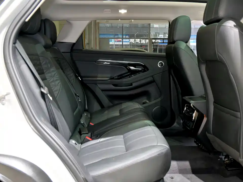 Land Rover Range Rover Aurora