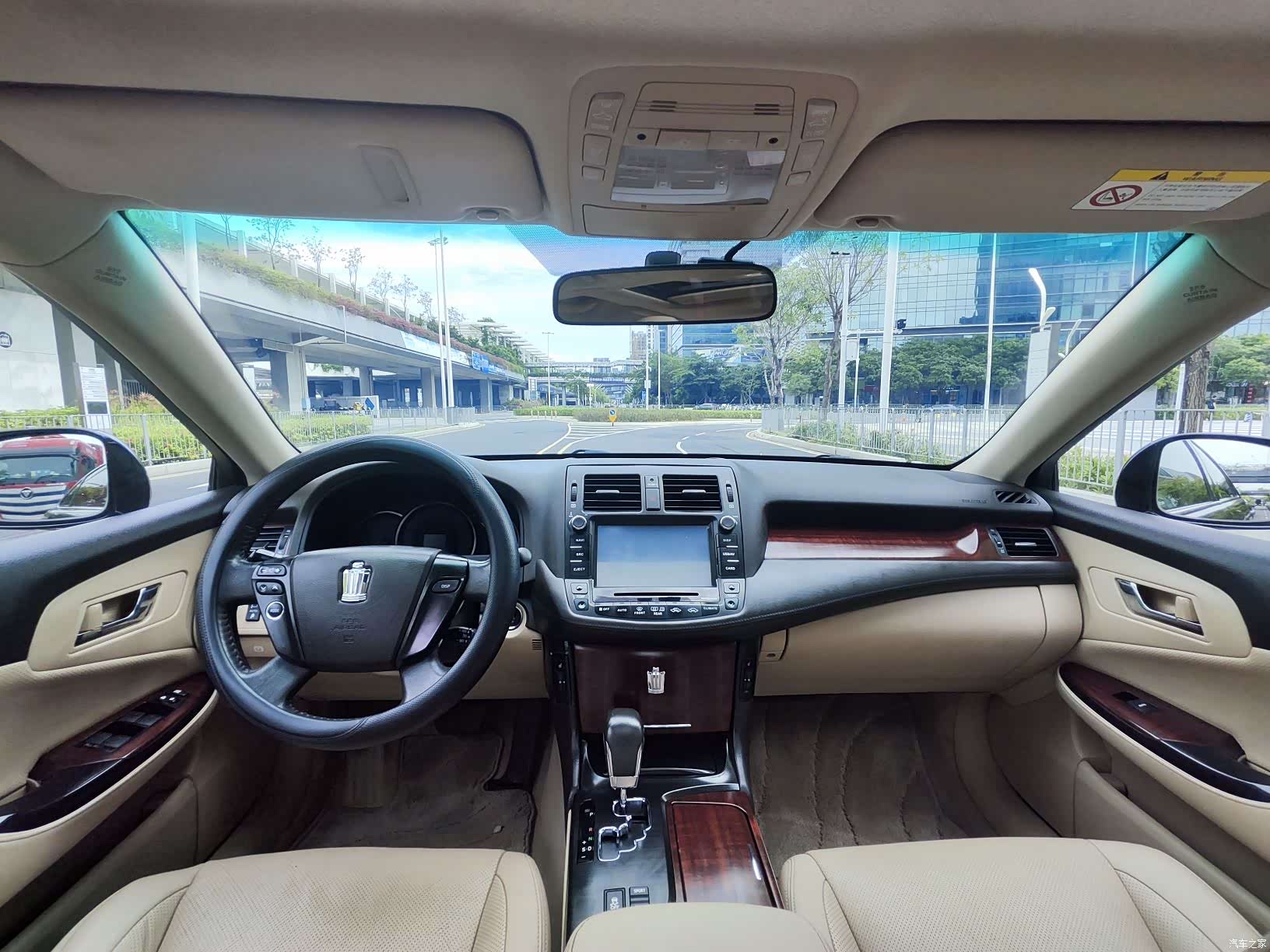 Toyota Crown, 2012 11