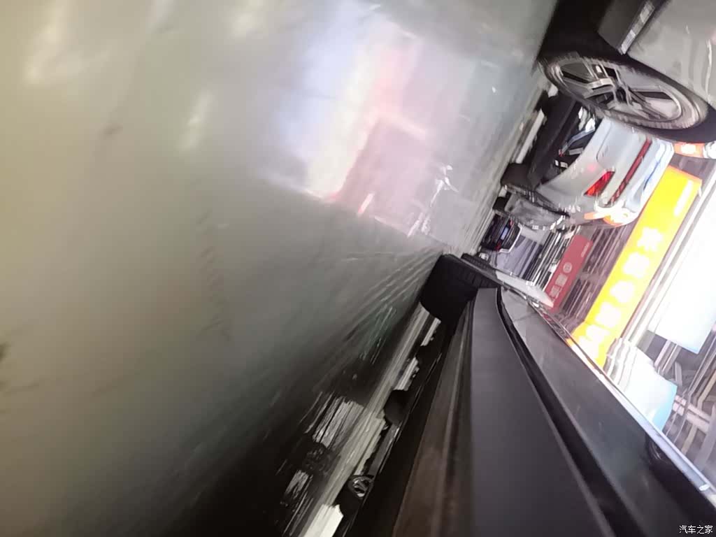 Xpeng P7, 2025 21