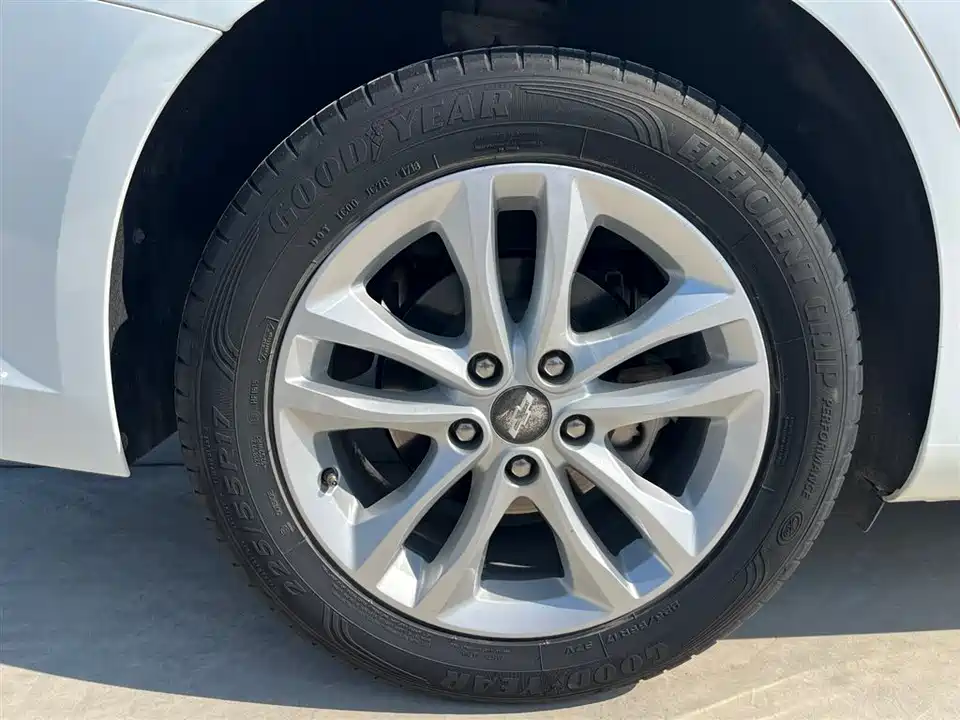 Chevrolet Mai Ruibao XL