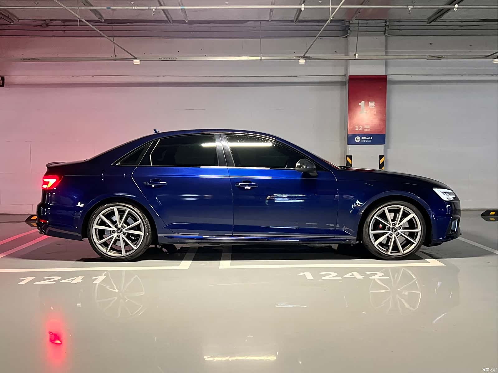 Audi S4, 2019 все фото
