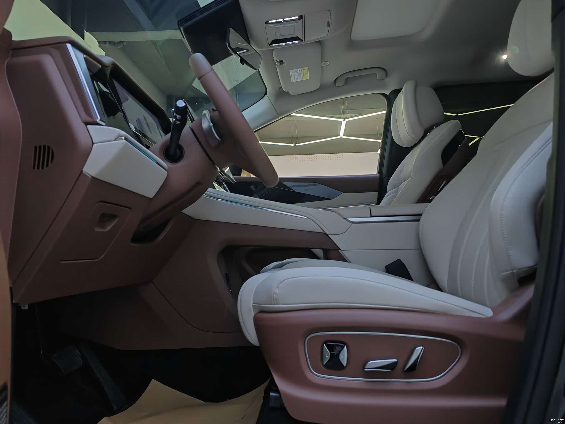 BYD Xia, 2025 6
