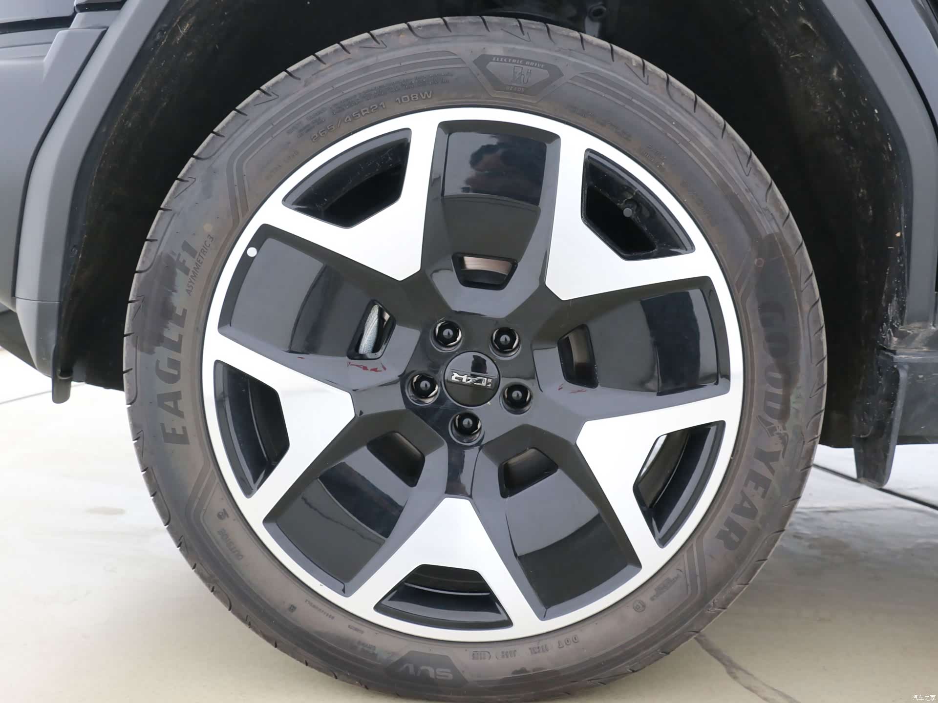 Chery V27, 2026 12