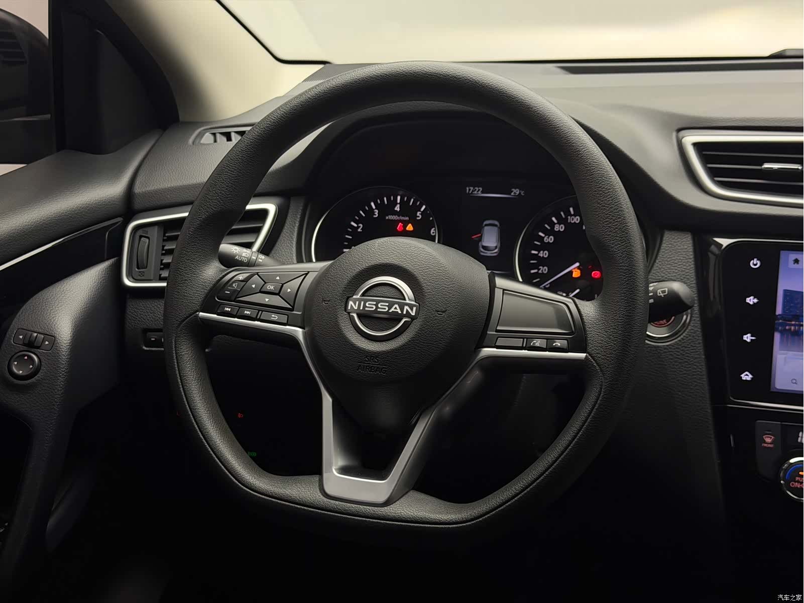 Nissan Qashqai, 2024 11
