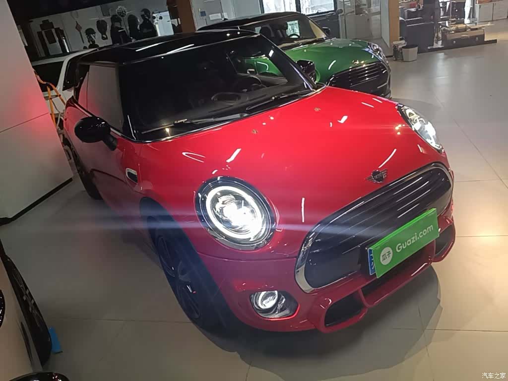 Mini Cooper, 2020 4
