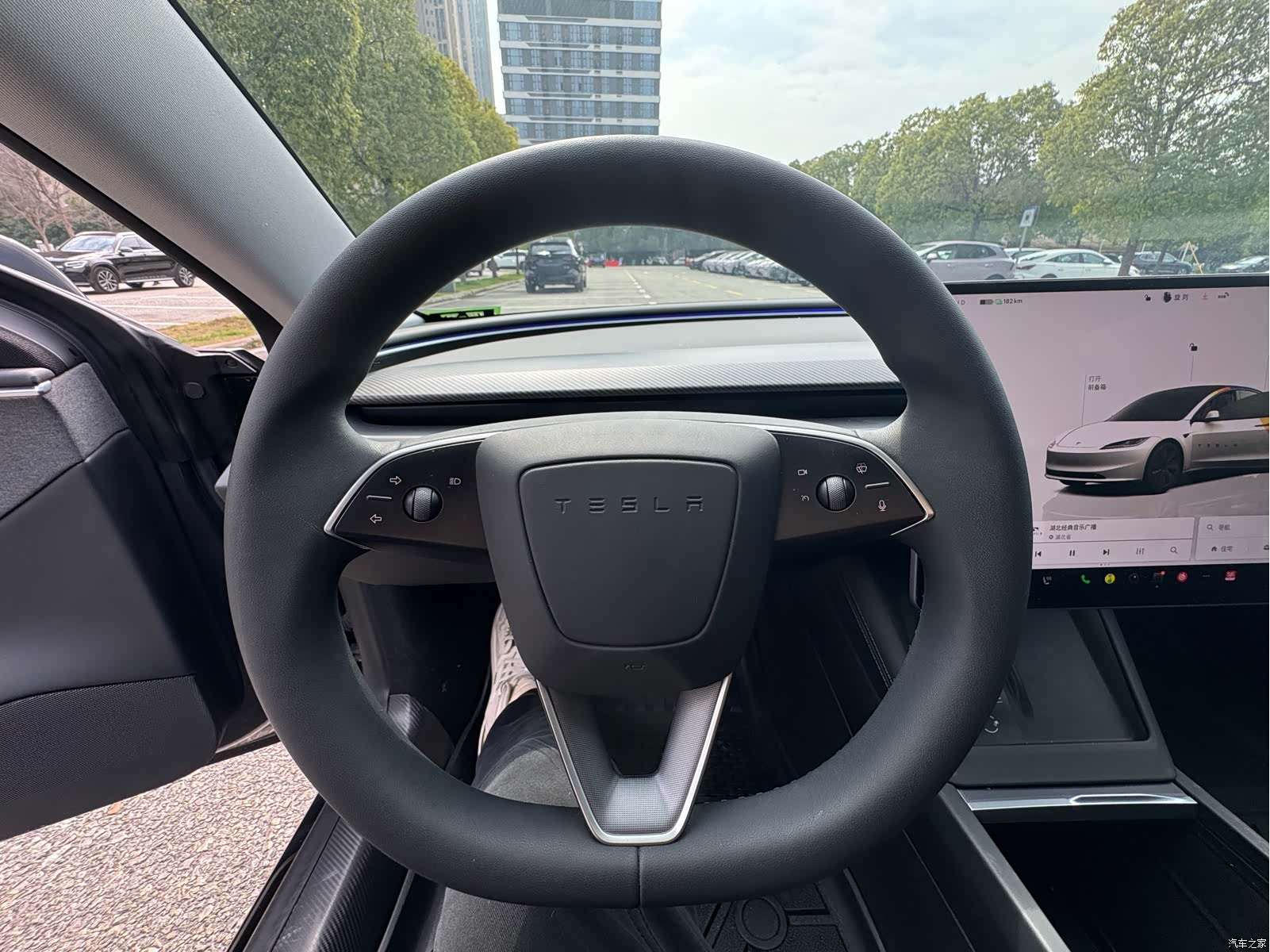 Tesla Model 3, 2024 8