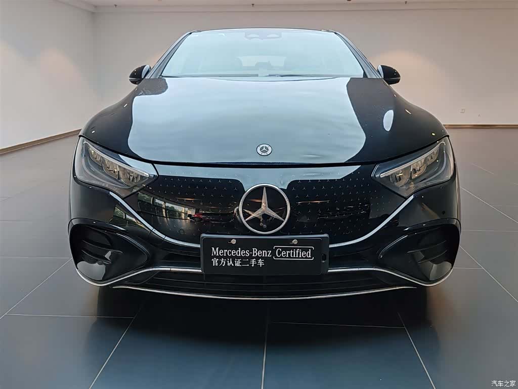 Mercedes-Benz EQE, 2025 2