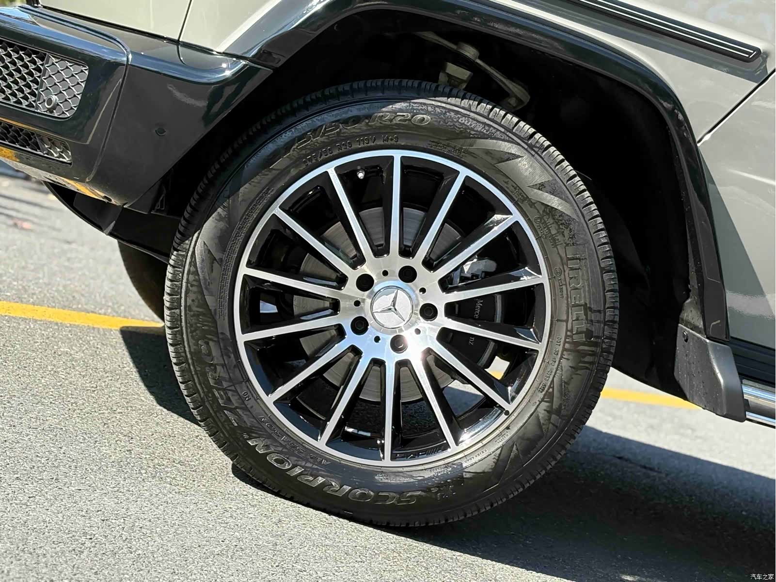 Mercedes-Benz G-Class, 2023 21