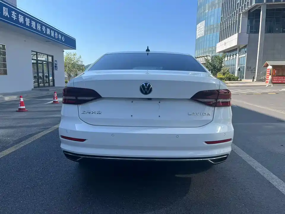 Volkswagen Lavida