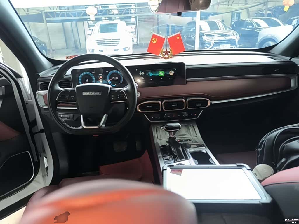 Jetour X70, 2025 10