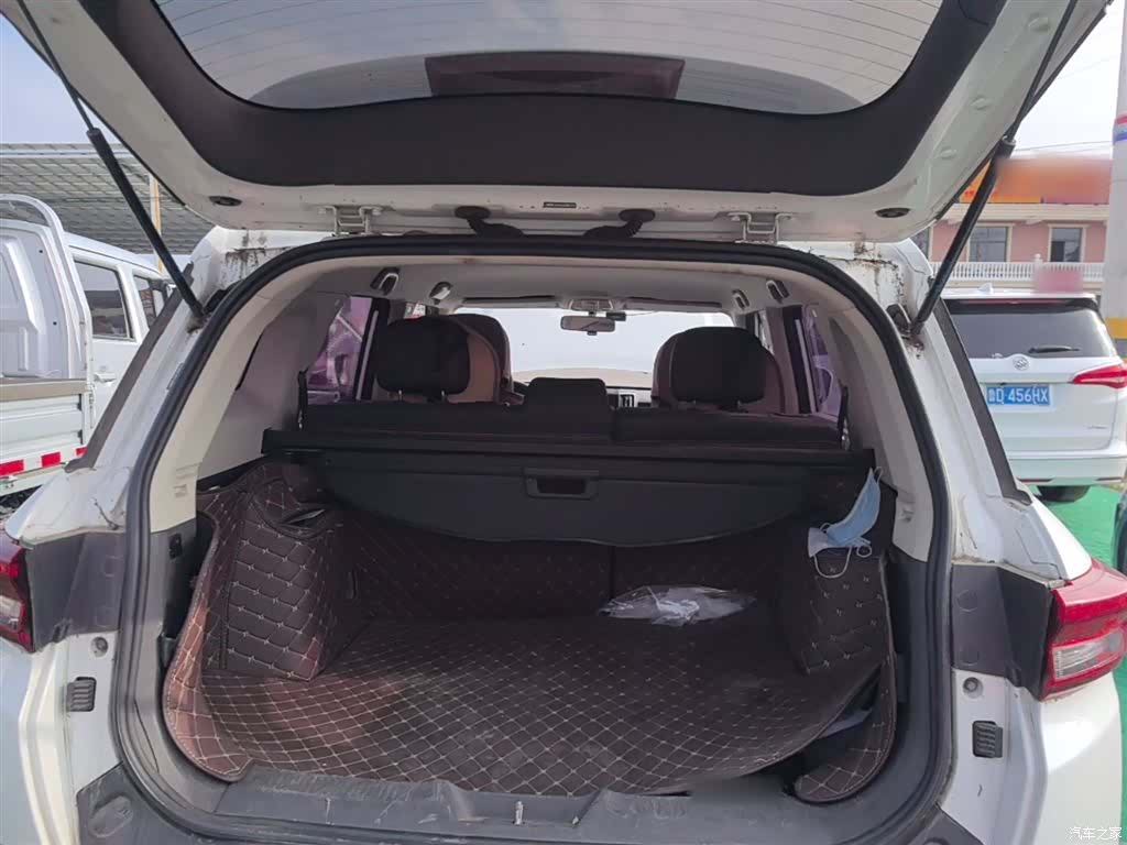 BAIC Q7, 2019 19