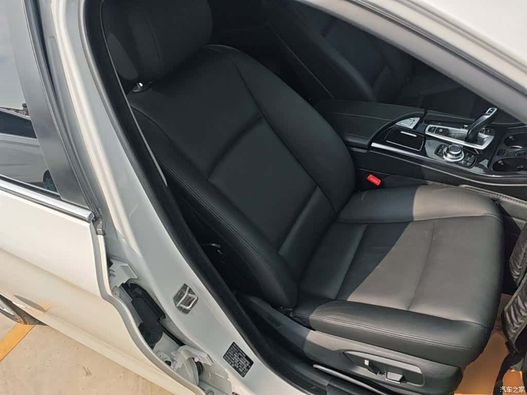 BMW 5 Series, 2017 25