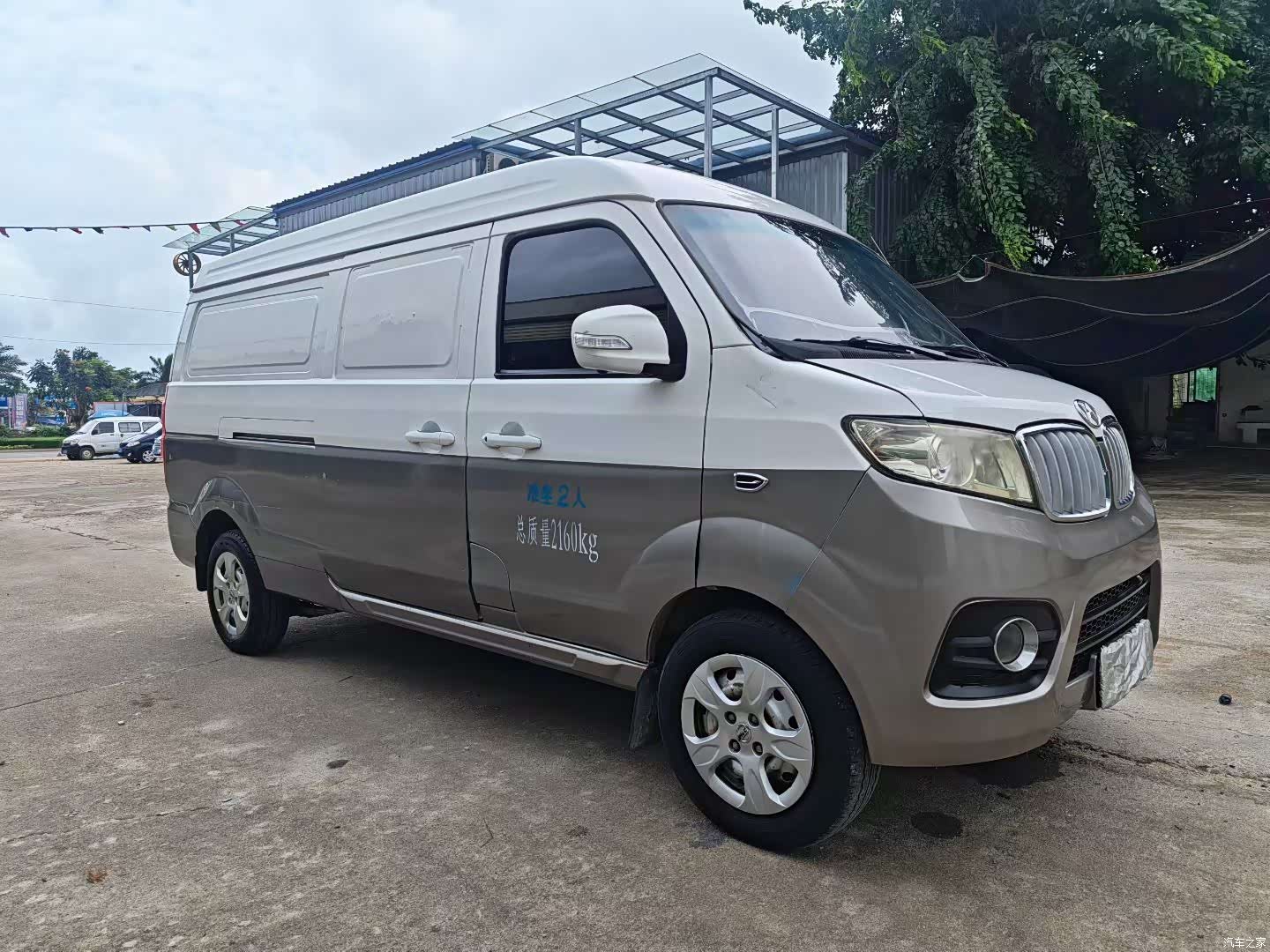 XinYuanQiChe HiAce